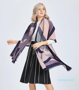 Frauen Schals Buchstaben Modemarke Wolle klassisches Design Weiche Multifunktionsabdeckung Decke Gobelin Nähte Gitter geometrisch Kaschmir