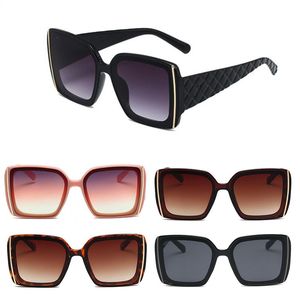 6612 Wholesale Designer Sunglasses Original Eyeglasses Outdoor Shades PC Frame Fashion Classic Lady Mirrors for Women and Men Glasses Protection Sun Unisex
