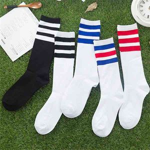 New Men/Women 3 Three Stripes Cotton Socks Retro Old School Hiphop Skate Long Short Meias Harajuku White Black Winter Cool X0710