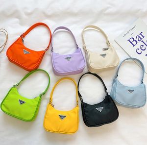 Nylon Plain Color Girl Handbags Kids Fashion One Shoulder Bags Children Cute Letter Casual Portable Messenger Bag 7 Colors