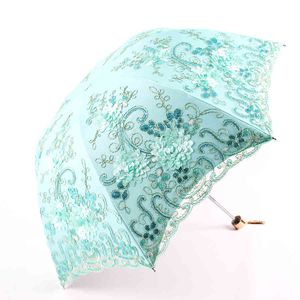 Noble Princess Broderad Solskyddsman Manuell Tre Fällande Kvinna Parasol Transparent Lace UV Mini Pocket Paraply Regn