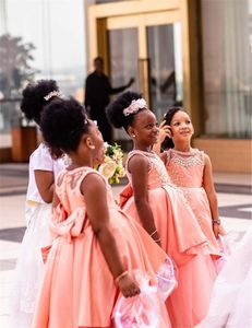 2021 Afryki Czarna Dziewczyna Koronki Appliqied A-Line Flower Girl Dress Blush Pink Księżniczka Suknia Balowa Dziewczyna Formalna Suknia Ślubna Pageant Party Suknia