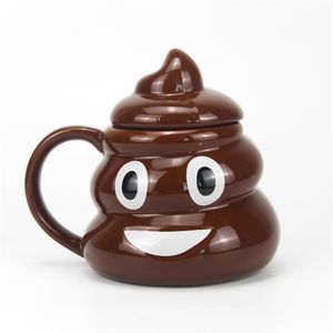 Tecknad leende poop rån te kaffe kopp rolig humor gåva 3d hög med poop muggar med handgrip lock te kontor kopp drickvara 400ml 210804