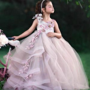 Dziewczyna Dresses Little Girl Wedding Vintage Suknie Pageants Backless Sexy Koronki Kryształy Kwiat Tulle Balowa Suknia