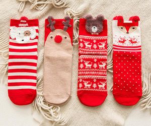 Women's Christmas Socks Holiday Cotton Fun Elk Snowman Cartoon Crew Hosiery Girls Novelty Xmas Gifts Red White