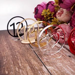 パーティーの装飾アクリル /木製の丸い形状テーブル番号レストランのための長方形のベース付きウェディングシャワーデスクトップ