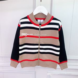 Höst Vinter Designer Kids Knit Cardigan 2021 Mode Barn Stripe Zepper Långärmad Rund Krage Outwear Boys Sweater Baseball Coat S1586