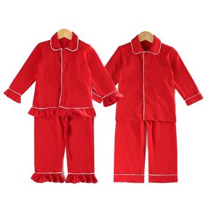 Família Pijama de Natal Meninos Meninas Meninas Sleepwear Ruffle Frill PJS 100 Algodão Pijama Vermelho Set 210903