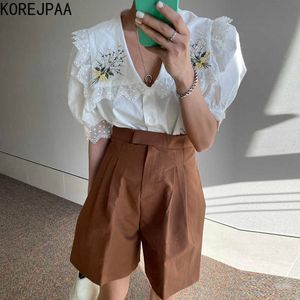 Korejpaa 여성 세트 여름 한국어 세련 된 레트로 옷깃 수 놓은 퍼프 슬리브 셔츠 높은 허리 Pleated 캐주얼 반바지 210526