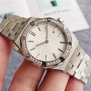 1 PC Retail Women Zegarki Kwarcowe Zegarek Ze Stali Nierdzewnej Luminous Watch Kobiet Moda Luksusowy Zegarek Z Pudełkiem