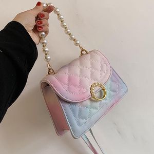 Axelväskor mode pärla kedja regnbåge för kvinnor handbag plånböcker 2021 Lyxig designer kvinnlig casual totes hög kvalitet