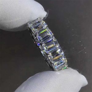 Eternity Full Emerald Cut Lab Diamond Ring Sterling Silver Bijou Engagement Bröllop Band Ringar för Kvinnor Män Charm Smycken