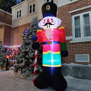 クリスマスの装飾8フィートの膨脹可能なくるみクラッカーの兵士Ledライトアップサンタの夜の照明おもちゃホームパーティーの装飾