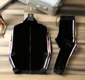 2021 Designant Męskie Dres Luksusowe Mężczyźni Sweatsuits Z Długim Rękawem Klasyczna Moda Kieszonkowy Running Casual Man Ubrania Outfits Spodnie Kurtka Dwa kawałek Kobiety Sport Suit