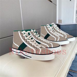 Designers High Top Sneaker Beige Green and red Strip Women shoes 77 Embroidery canvas casual shoe Italy Luxurys Tennis 1977 Chaussures