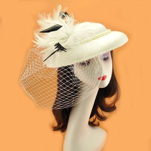 Kapelusze ze skąpym rondem Retro kobiety duży satynowy kapelusz Fascinator koktajl wesele chluba moda nakrycia głowy formalny kwiat akcesoria do włosów