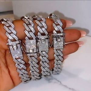 2021 Top Sprzedaj 12mm Wesele Wisiorek Sparkling Hip Hop 18 K White Gold Fill Full Crystal Vintage Biżuteria Kobiety Link Łańcuch Krzyż Kuba Naszyjnik Dla Lover Prezent