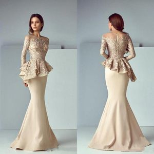 Champagne 2022 Mermaid Mother of Bride Dresses Lace Applique Ruffles Mother Of the Bride Dresses Long Sleeves Formal Evening Gowns