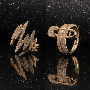 Gold Color Lightning Cool Rings Classic Pin Clip Geometry Open Ring for Women Luxurious Simple Punk Party Jewelry Gifts