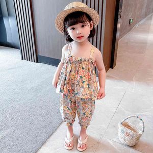 夏の女の子の服セットノースリーブ花柄プリントトップ+ショーツカジュアルキッズ2枚の幼児子供210515