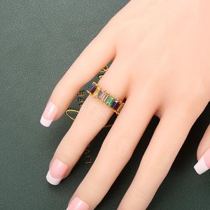 Cluster Ringen Rainbow Luxe Multicolor Crystal Bling Breide Finger voor Vrouwen Meisjes Mode Party Sieraden Geschenken