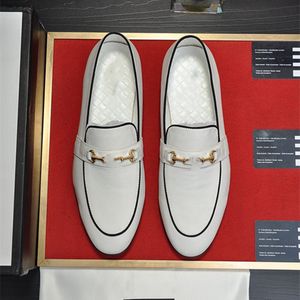 40 نموذج ماركة الرجال جلد طبيعي الأعمال عارضة أحذية كبيرة الحجم مريحة الأزياء الفاخرة الرجال الأحذية المسطحة إيطاليا مكتب الحجم 38-45