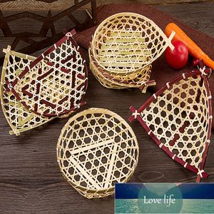 Bamboo tray creative dish dessert basket dustpan sieve round storage basket Japanese style special tableware Fruit Baskets sushi Factory price expert design