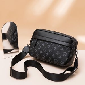 خمر الأسود المطبوعة الذكور أكياس رسول لينة سستة الرجال حقائب الكتف Crossbody أزياء رجل واحد الكتف حقيبة حقيبة ظهر بحمالة