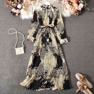 Vintage Long Dress Full Sleeve Spring Fall Loose A-Line Printed Leopard Pleated Women Dress Elegant Robe y1470 210706