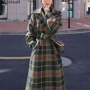 Vintage Plaid Thicken Women Wool Long Coat Outercoat Winter Warm Single-breasted Belted Korean Ladies Overcoat Femme 210514