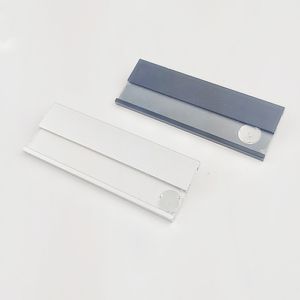 Suporte de placa de crachá de nomes de nome de liga de alumínio por safty pin ou ímã reutilizável substituível com impressão 7x2.5cm 30pcs
