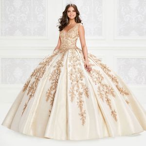 Graceful Lace Appliqued Ball Gown Quinceanera Dresses Beaded V Neck Prom Gowns Sweep Train Satin Sweet 15 Masquerade Dress