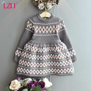 LZH 2021 outono inverno manga longa estiramento slim emagrecimento bebê crianças roupas de algodão jacquard estilo étnico vestido para menina 2-6 anos q0716