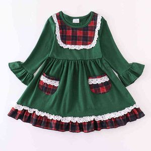 Girlymax Weihnachtsmädchen Kinder Kleidung Milch Seide Baumwolle karierte grüne Tasche Rüschen Kleid Kniebeuge Langarm G1218