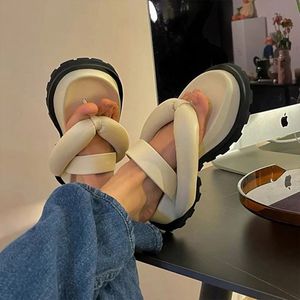 Thick Bottom Women Slippers Personality Bread Beach Sexy Flip Flops Dign Summer Open-toe Casual Strappy Outdoor Rome Sandals