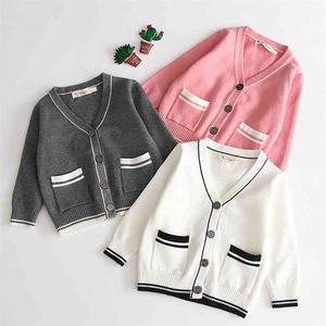 Осенний малыш Baby Girls Boys Rib Clib Color Cardigan свитер младенческий хлопок V-образным вырезом двойной карманной рубашкой 210417