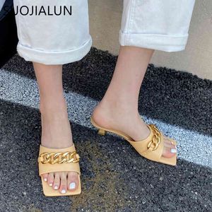 SUOJIALUN 2021 New Fashion Low Heel Slipper Brand Chain Open Toe Women Sandal Shoes Summer Outdoor Casual Flip Flops Slide Mujer K78