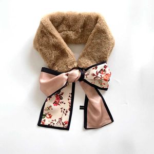 2020 Autumn Winter Warm Fake Rabbit päls kryssar halsduk för kvinnor Poka dot band halsduksduk för damer lyx H0923