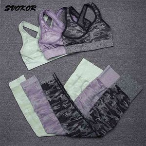 Svokor Camo Seamless Yoga Suits Hollow Fitness Tanque Workout Leggings Alto Impacto Esporte Bra 2 Pcs Sports Set Mulheres Gym Sets 210802