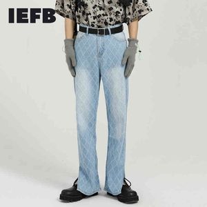 IDEFB Laser Plaid Wąsy Efekt Błękitne Dżinsy Mężczyźni Mid Waist Casual Proste Dna Spodnie Dżinsowe Streetwer 9Y7123 210524