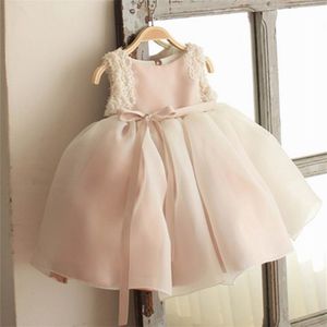 Flower Girl Dress Baby Girls Pink Lace Ärmlös Birthday Dirding Gown Party Es Wedding Princess E7 210610