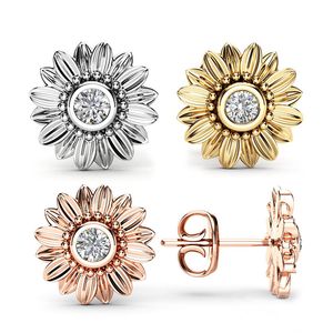 S2438 Fashion Jewelry OL Lady Daisy Flower Stud Earrings Zircon Gold Silver Plated Earring