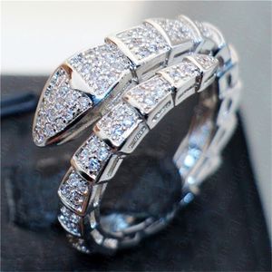 女性のためのブランド925スターリングシルバースネークリングのための女性の贅沢な舗装ダイヤモンドの婚約リングの結婚式の白いTopazジュエリースタンプ10kt 220211