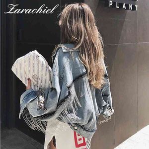 Frauen Streetwear Beize Quaste Perlen Lose Denim Jacke Herbst Mode Langarm Tasche Jean Mantel BF Oberbekleidung 210416