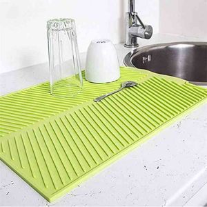 Retângulo Silicone Prato de Silicone Esteira Premium Resistente ao Calor de Louça de Louça de Tabela De Mesa De Mesa De Mesa Louça De Massa Placemat Mat Prato De Cozinha 210706