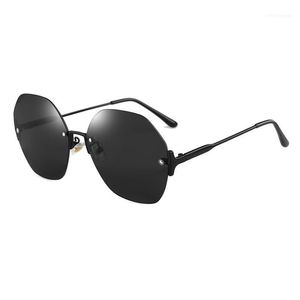 Lentes De Filme venda por atacado-Clássico Frameless Poligonal Sunglasses Trend Gradient Film Street Tiro Versátil Material Plástico Lentes UV400 Eyewear1