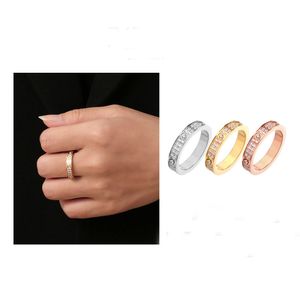 4mm Titanium Steel Band Rings Cubic Zirconia Engagement 2 Row Stone Ring Bröllopsband Storlek Från 5 till 9