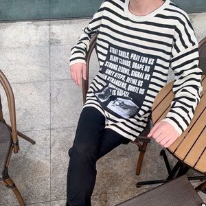 男性パーカーRAFサイモンズスタイル黒と白の縞模様の長袖のハイストリートスローガンパッチルーズショルダーニットラウンドネックセーター
