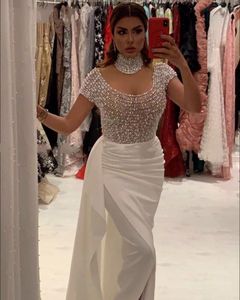白い真珠のアラビアのカフタンのイブニングドレス2021半袖ハイネックドバイフォーマルガウンロングレディースウエディングドレスローブデソーリー