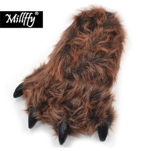 Millffy Śmieszne kapcie Grizzly Bear Whiped Animal Claw Paw Pappie Maluch Costume Footwear 201125